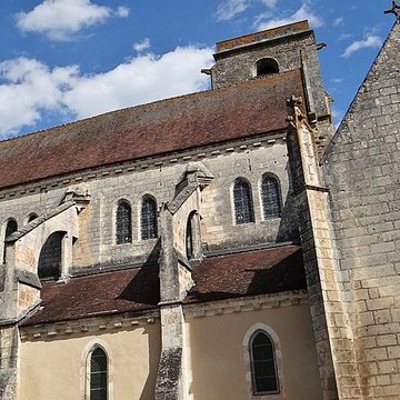 Église Saint-Adrien de Mailly-le-Château