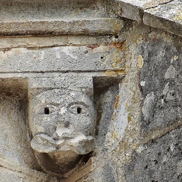 Église Saint-Adrien de Mailly-le-Château