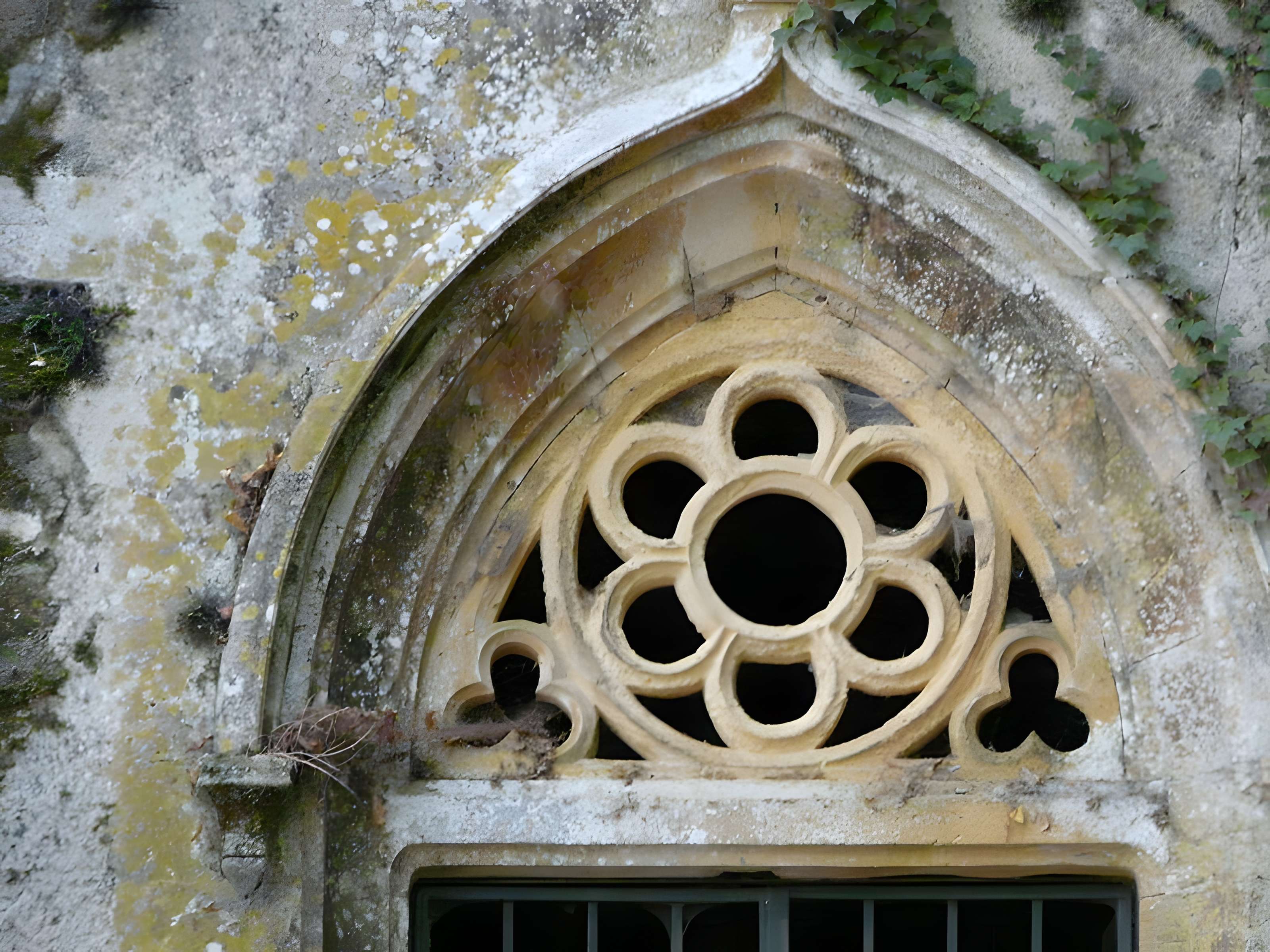 Chapelle monolithe de Caudon