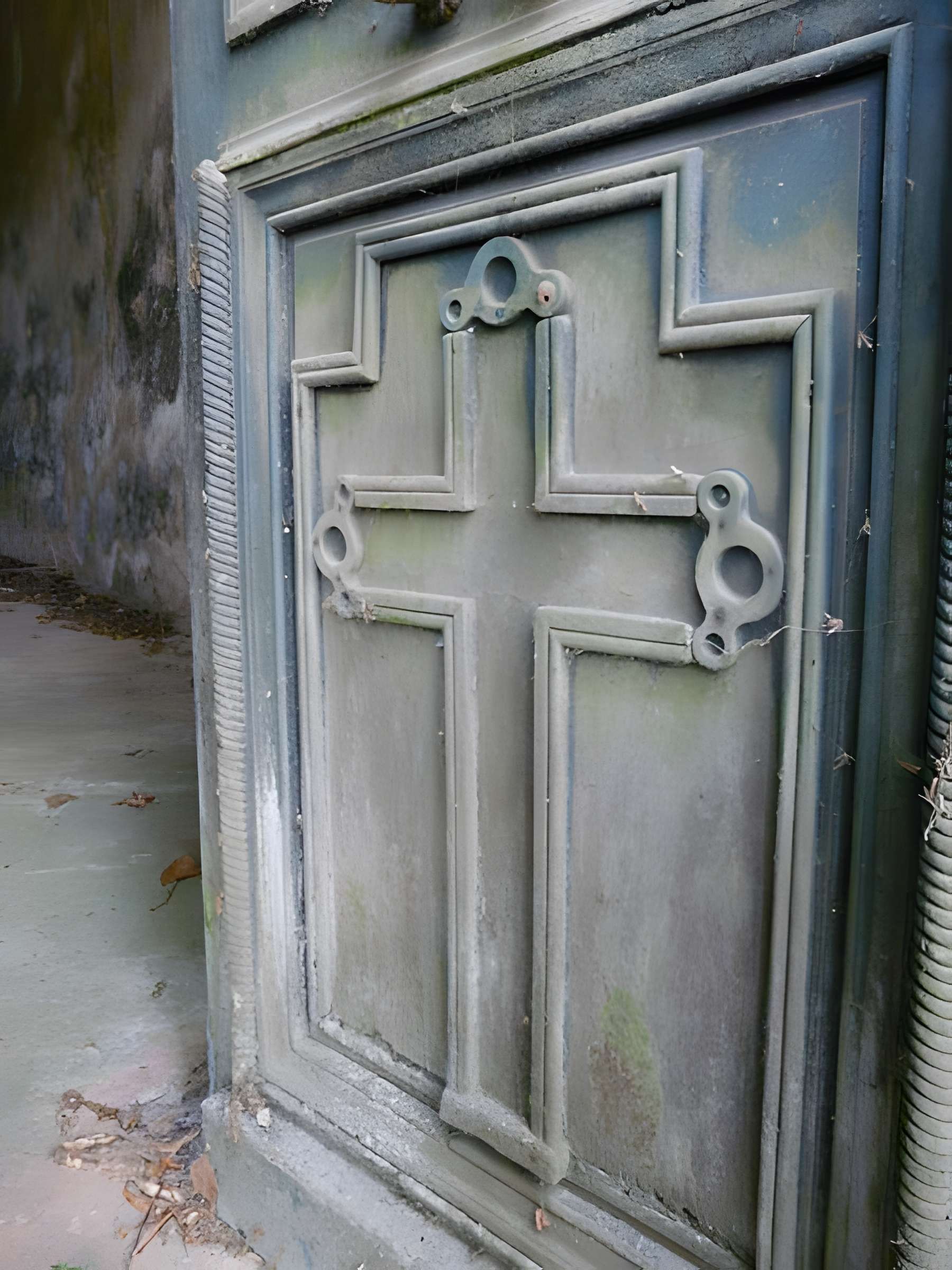 Chapelle monolithe de Caudon