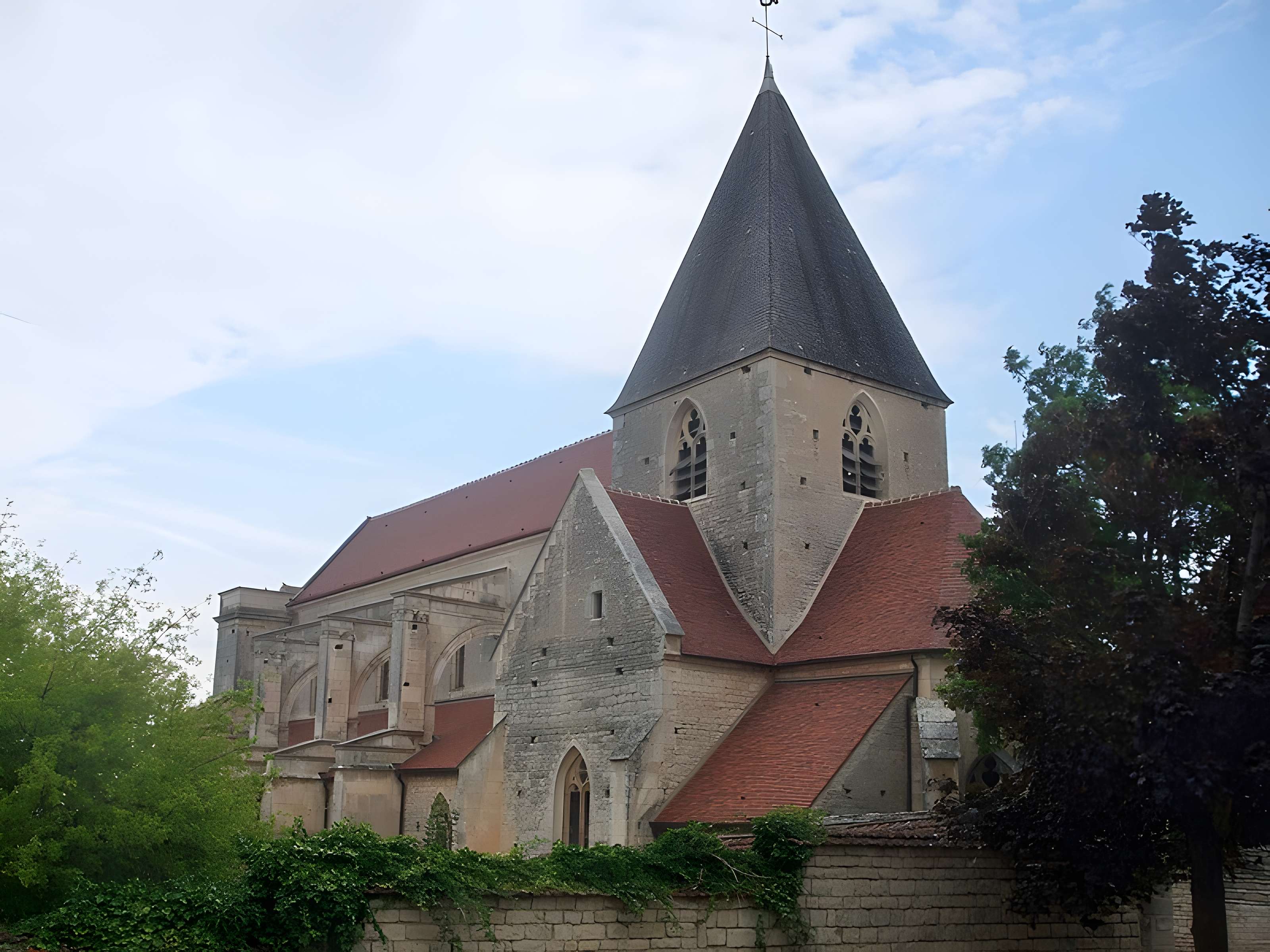Église Saint-Aignan de Poilly-sur-Serein