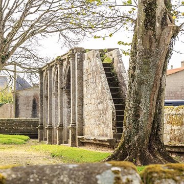 Chapelle Notre-Dame-de-Berven et abords