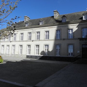 Ancien évêché hôtel de ville