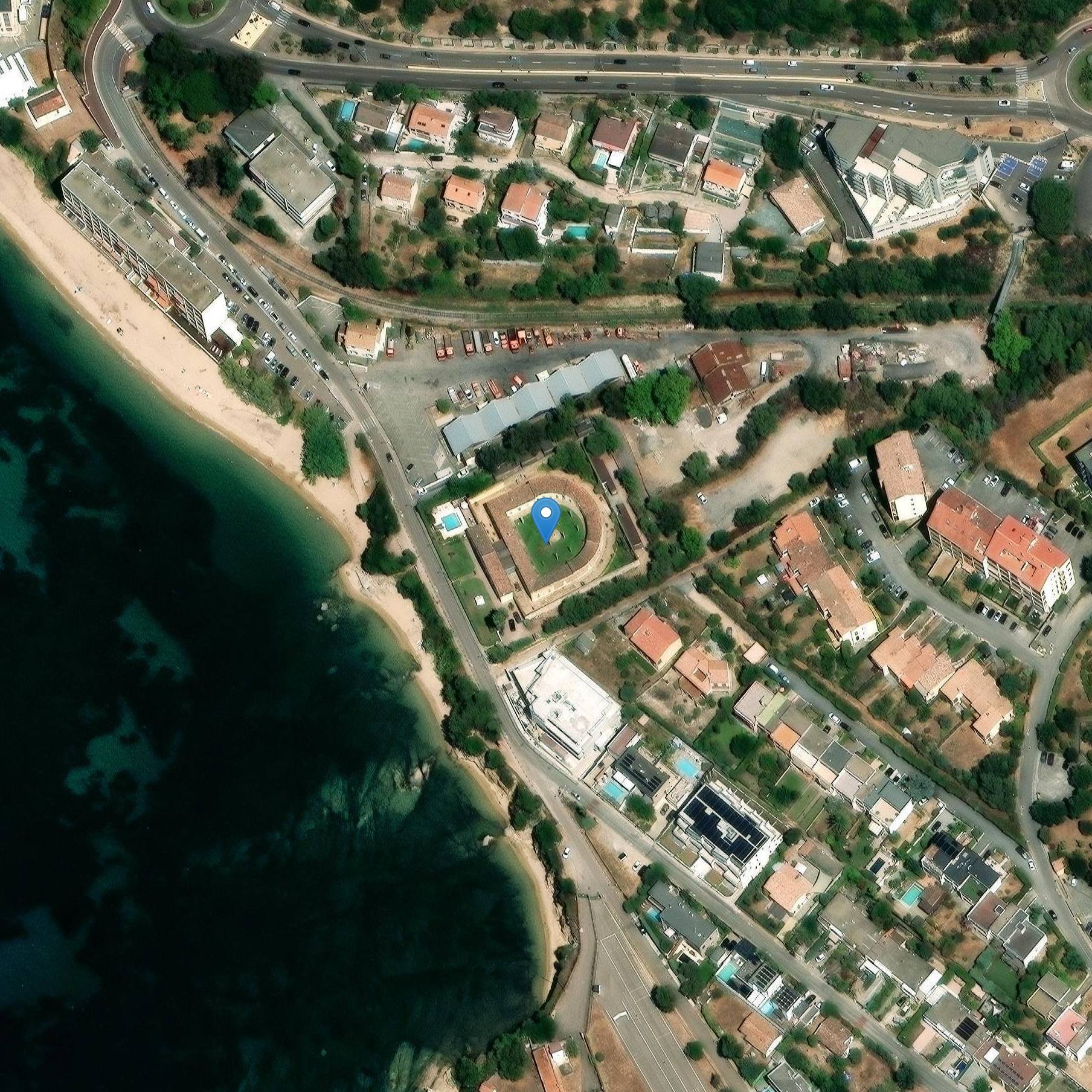 Photo de アスプレットの元ラザレット