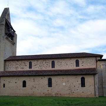 Église Saint-André de Lucmau