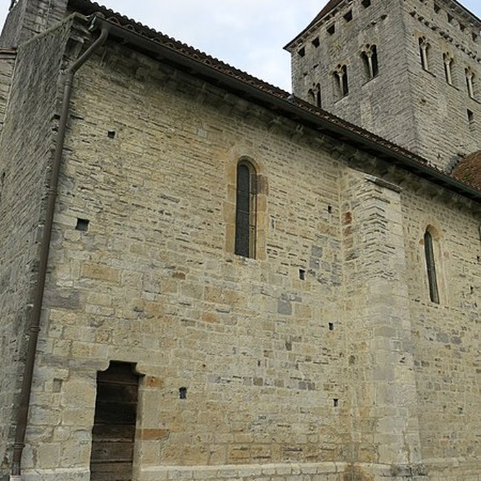 Photo de Église Saint-André de Sauveterre-de-Béarn