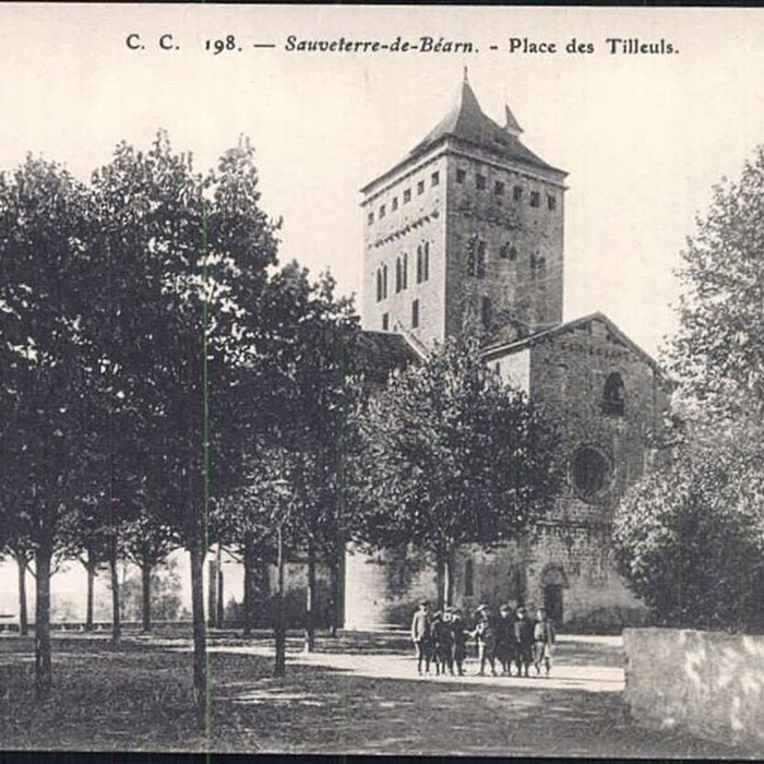 Photo de Église Saint-André de Sauveterre-de-Béarn