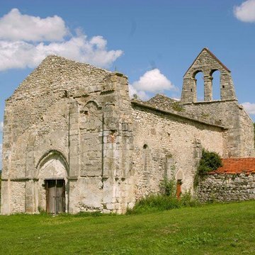 Église Saint-André de Taxat