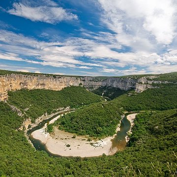 Vestiges ruines du site de la Magdeleine