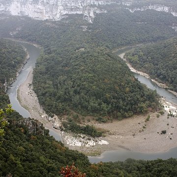 Vestiges ruines du site de la Magdeleine