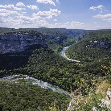 Vestiges ruines du site de la Magdeleine