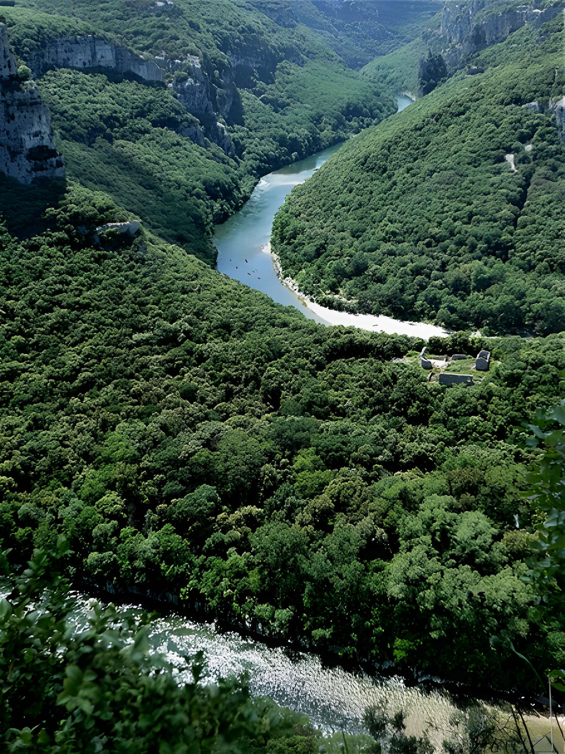 Vestiges (ruines) du site de la Magdeleine