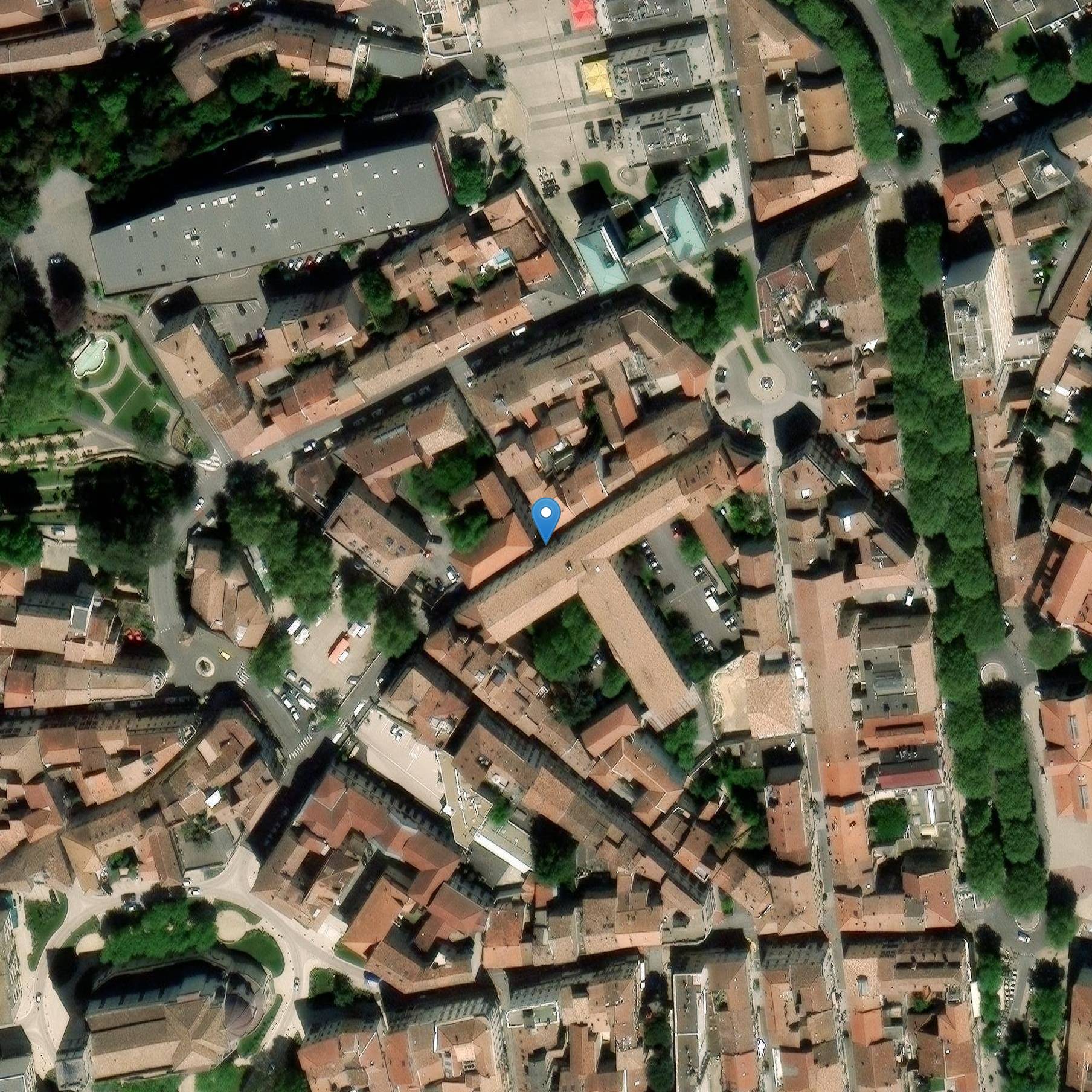 Photo de Ancien collège dit casernes Thoiras