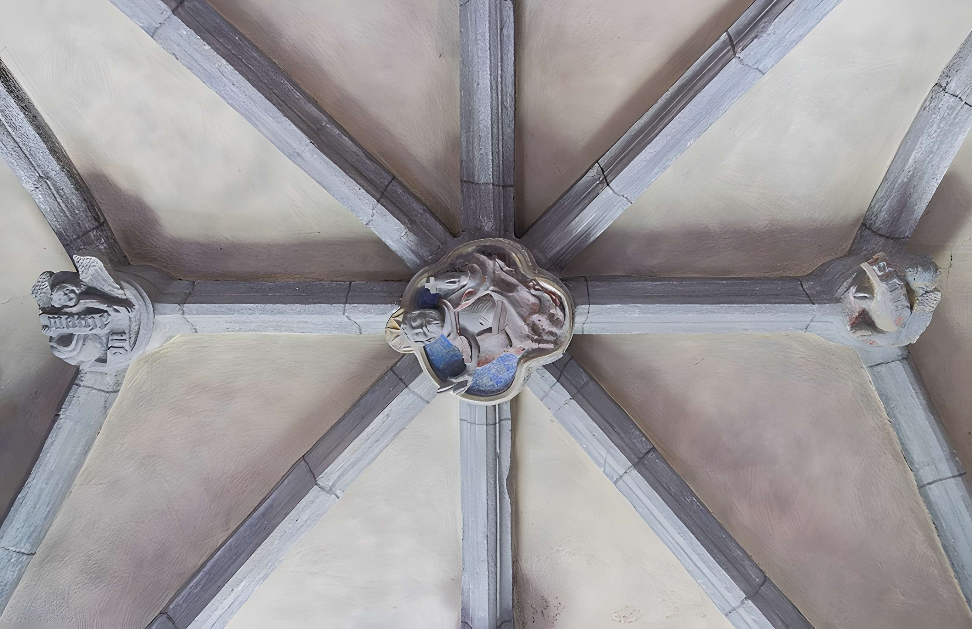 Église Saint-Anthime-et-Saint-Saturnin de Brommat