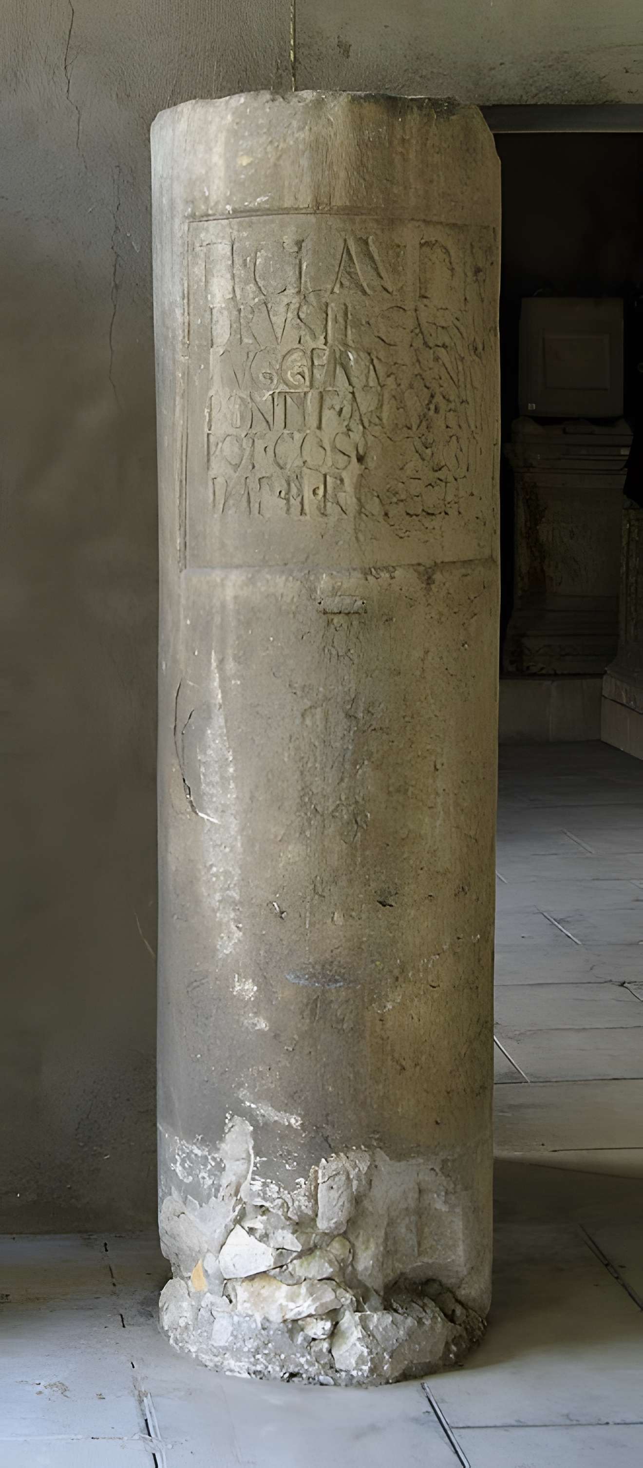 Via Domitia (également sur communes de Redessan et Jonquières-Saint-Vincent, dans le Gard, et Castelnau-le-Lez, dans l'Hérault)