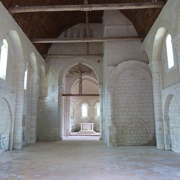 Photo de Église Saint-Aubin de Trèves