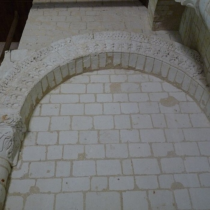 Photo de Église Saint-Aubin de Trèves