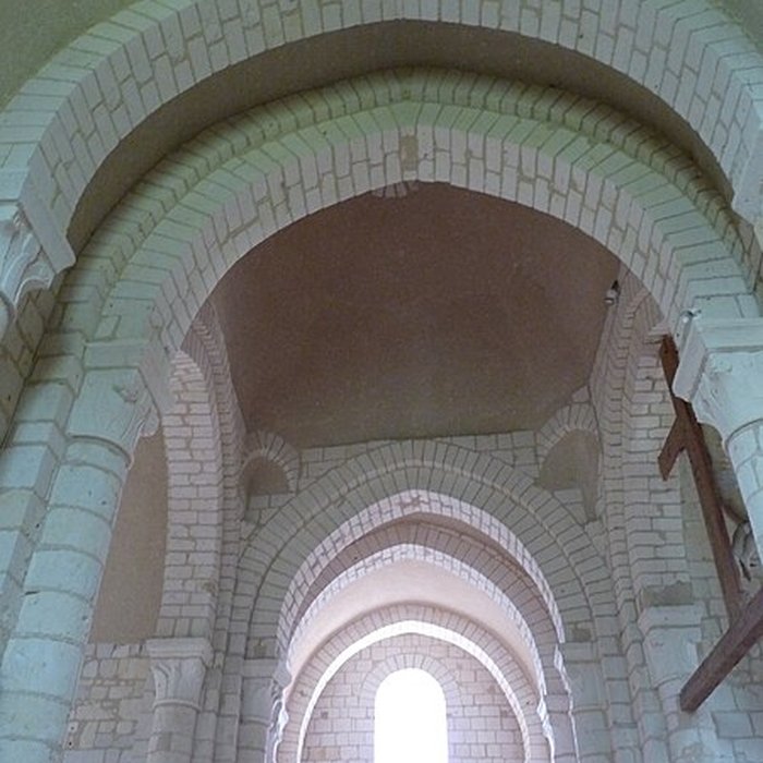 Photo de Église Saint-Aubin de Trèves