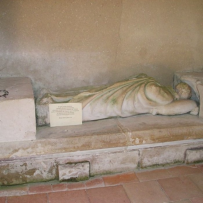 Photo de Église Saint-Aubin de Trèves