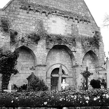 Église Saint-Aubin de Trèves