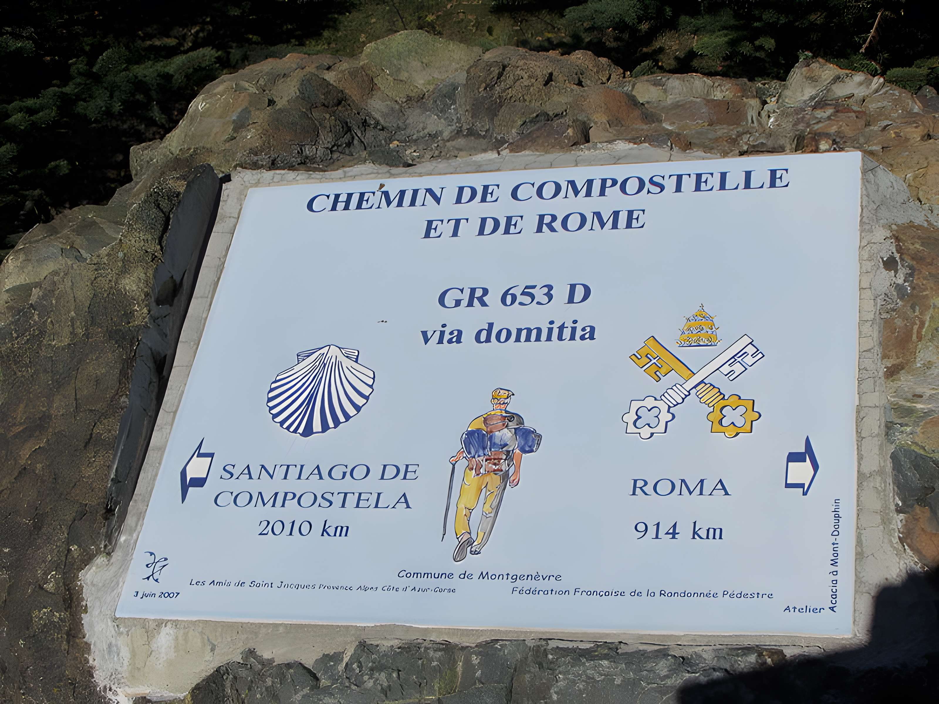 Tronçon de la Via Domitia (également sur communes de Jonquières-Saint-Vincent et Beaucaire, dans le Gard, et Castelnau-le-Lez, dans l'Hérault)