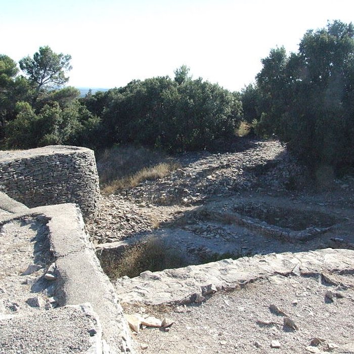 Photo de Oppidum de Roque de Viou également sur commune de Nages-et-Solorgues