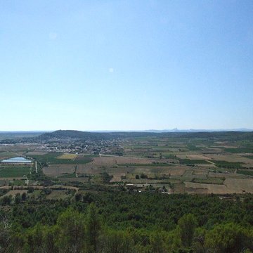 Oppidum de Roque de Viou également sur commune de Nages-et-Solorgues