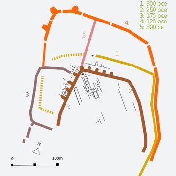 Oppidum de Roque de Viou également sur commune de Nages-et-Solorgues