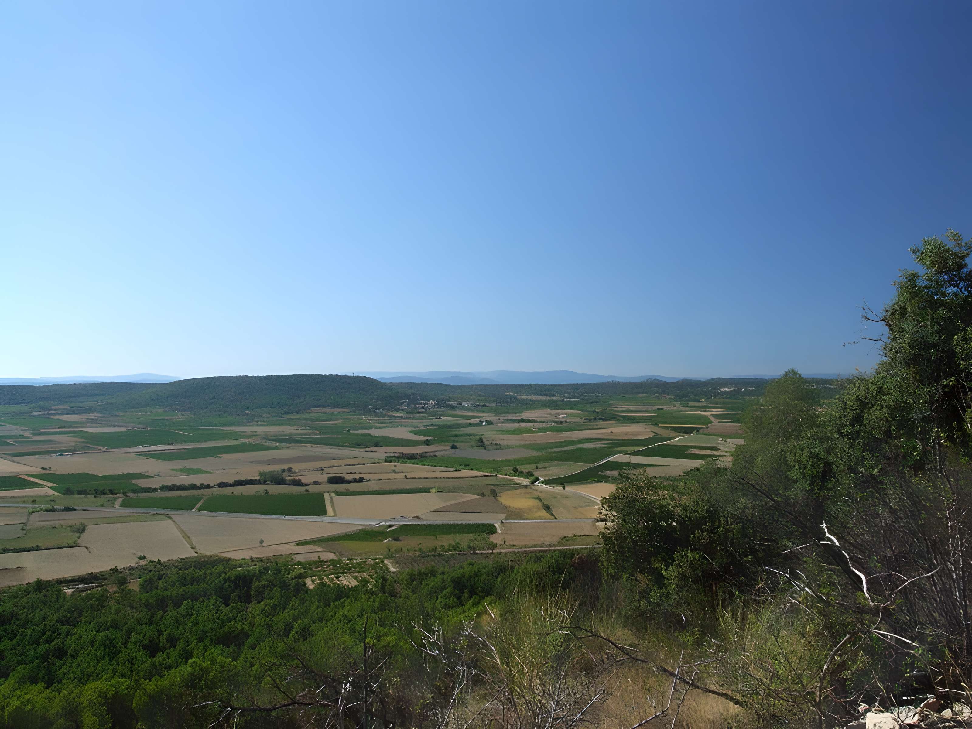 Oppidum de Roque de Viou (également sur commune de Nages-et-Solorgues)