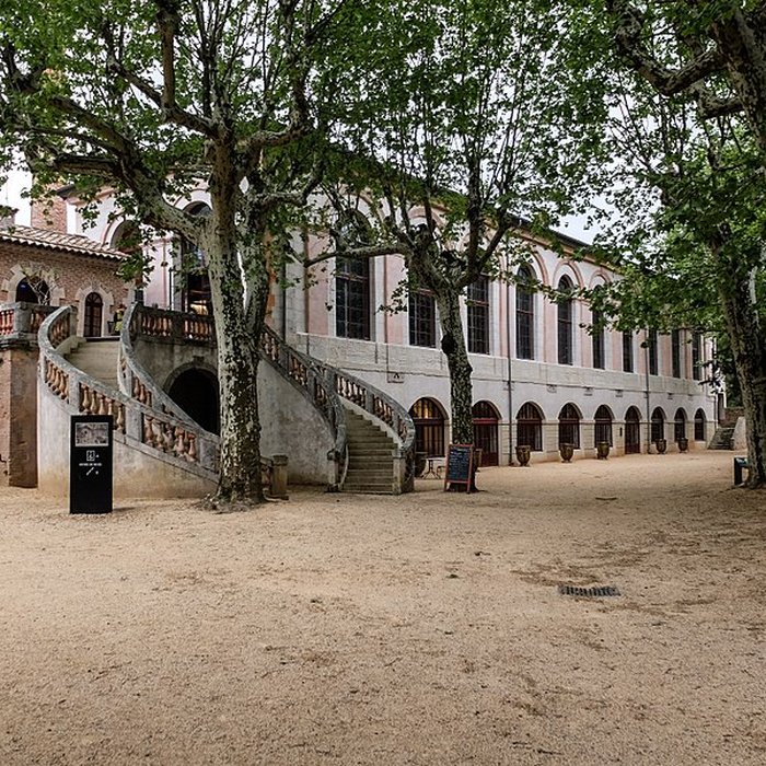 Photo de Ancienne filature dite Maison Rouge