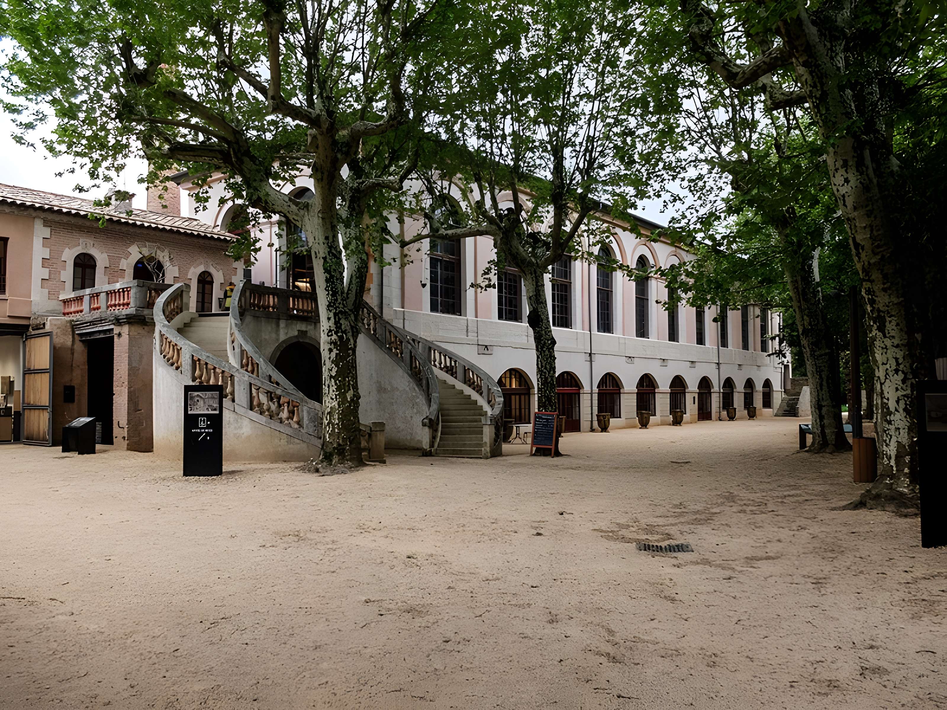 Ancienne filature dite Maison Rouge