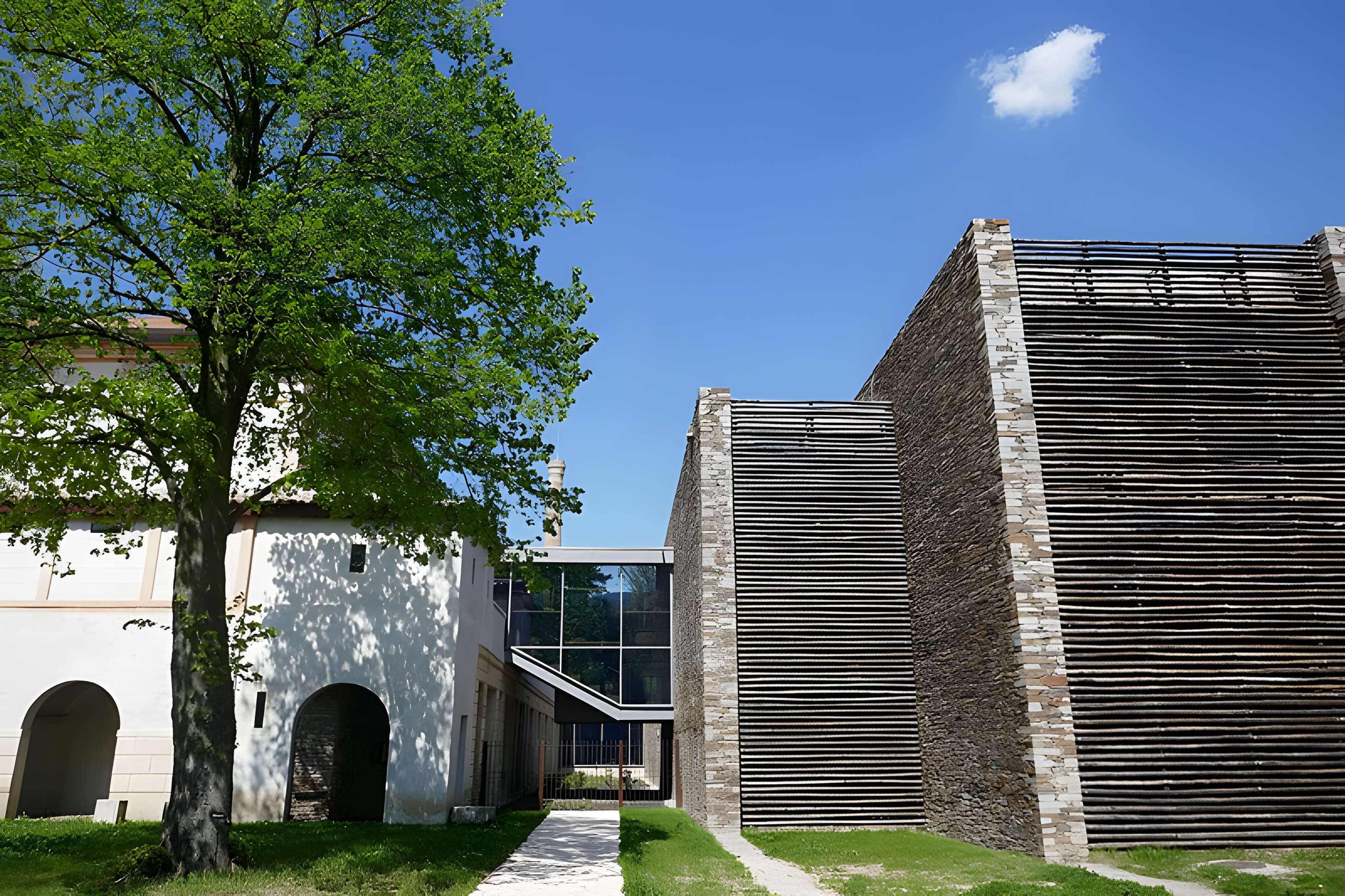 Ancienne filature dite Maison Rouge