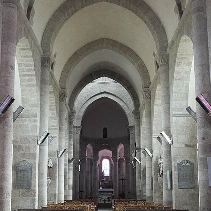 Photo de Église Saint-Barthélémy de Bénévent-lAbbaye