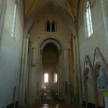 Eglise Saint-Barthélémy ou Saint-Arthémy de Blanzac