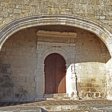 Église Saint-Basile de Lusignan-Grand