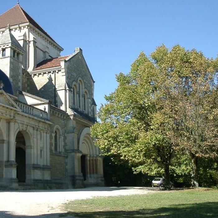 Photo de Église Saint-Bernard de Fontaine-lès-Dijon