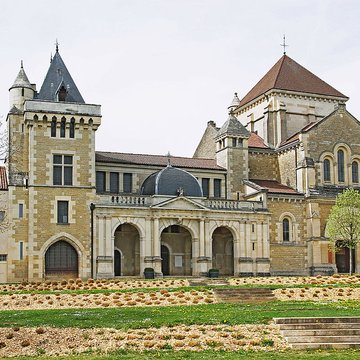 Église Saint-Bernard de Fontaine-lès-Dijon