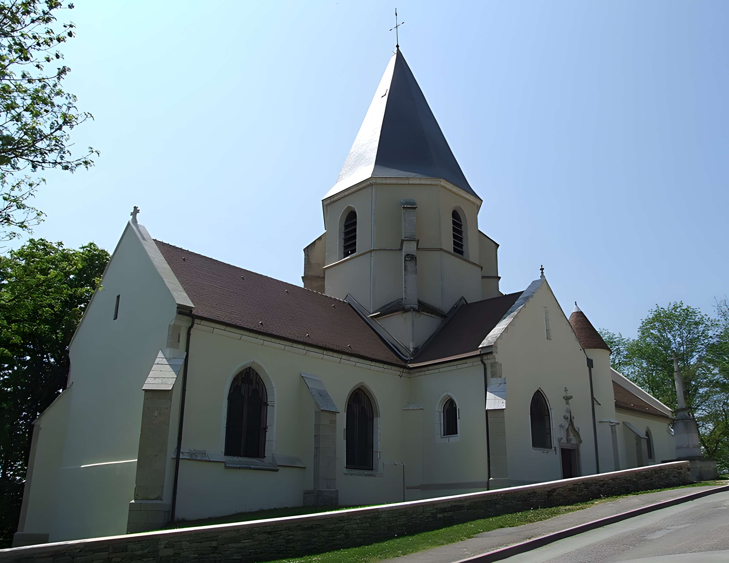 Église Saint-Bernard de Fontaine-lès-Dijon