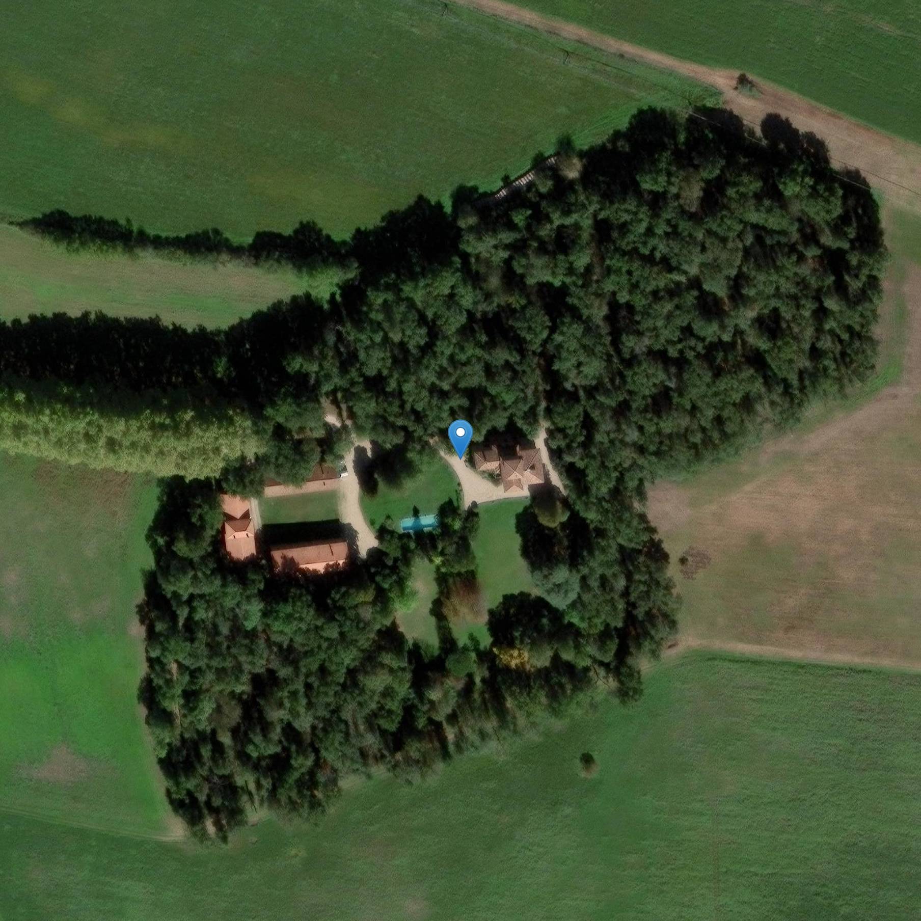 Photo de Domaine agricole dit Château de Varès