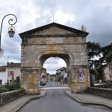 Pont, porte de pont et porte de ville