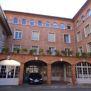 Ancien hôtel Jean du Barry