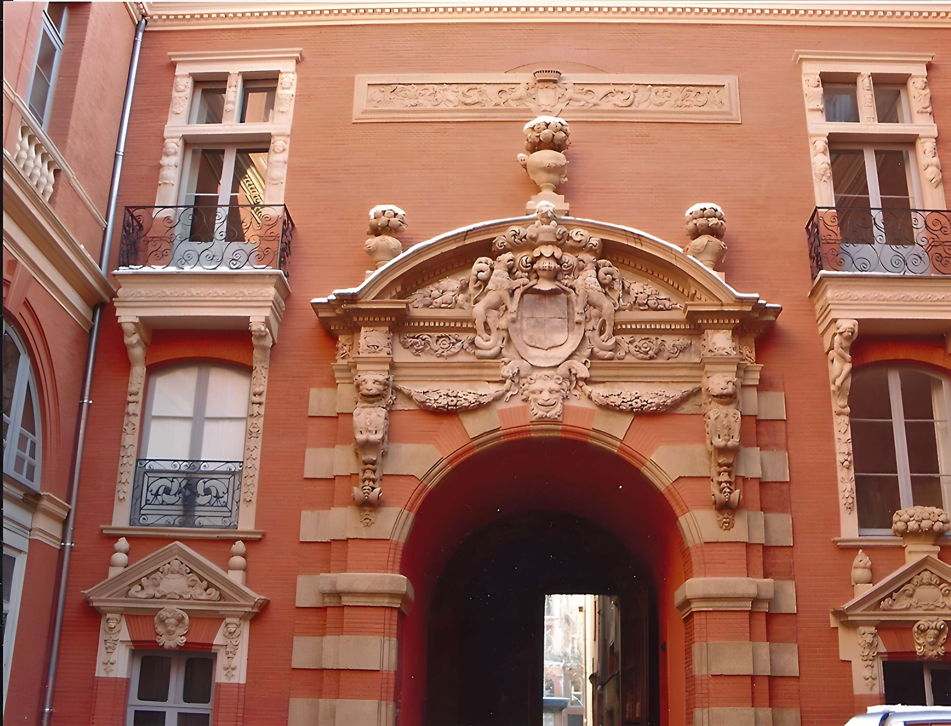 Ancien hôtel Jean du Barry