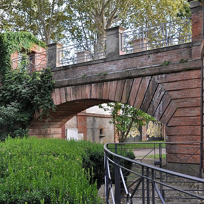 Photo de Château deau et station de pompage