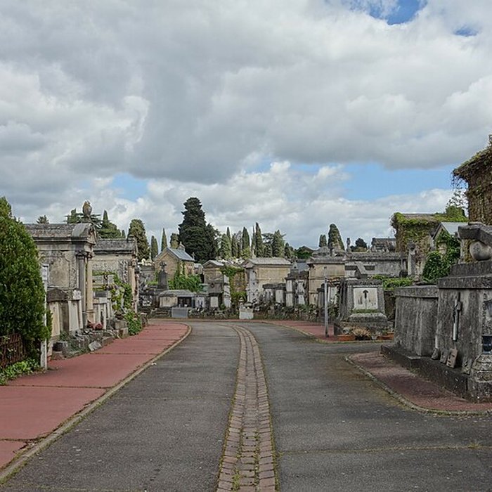 Photo de Entrée du cimetière de Terre-Cabade