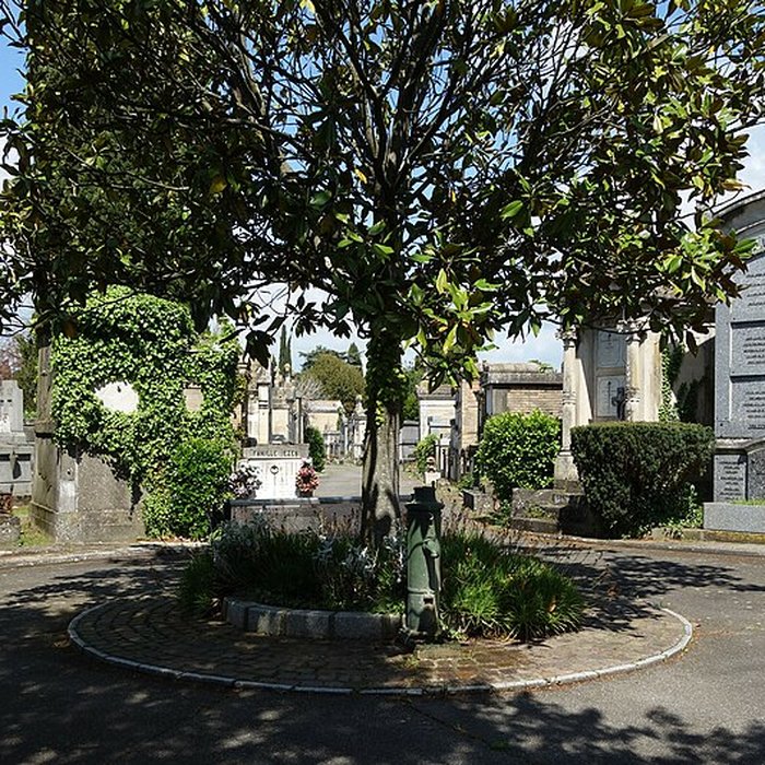 Photo de Entrée du cimetière de Terre-Cabade