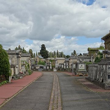 Entrée du cimetière de Terre-Cabade