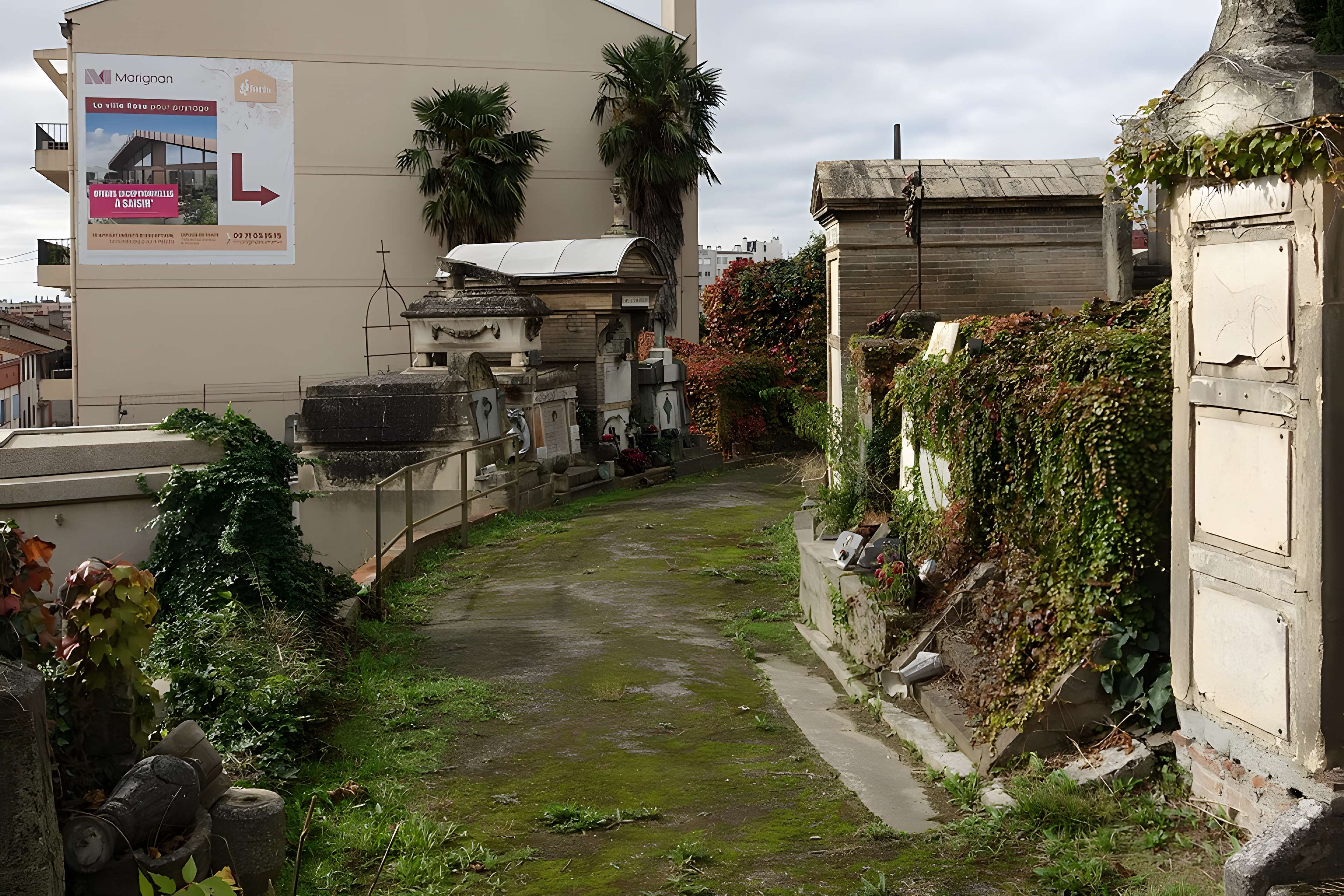 Entrée du cimetière de Terre-Cabade