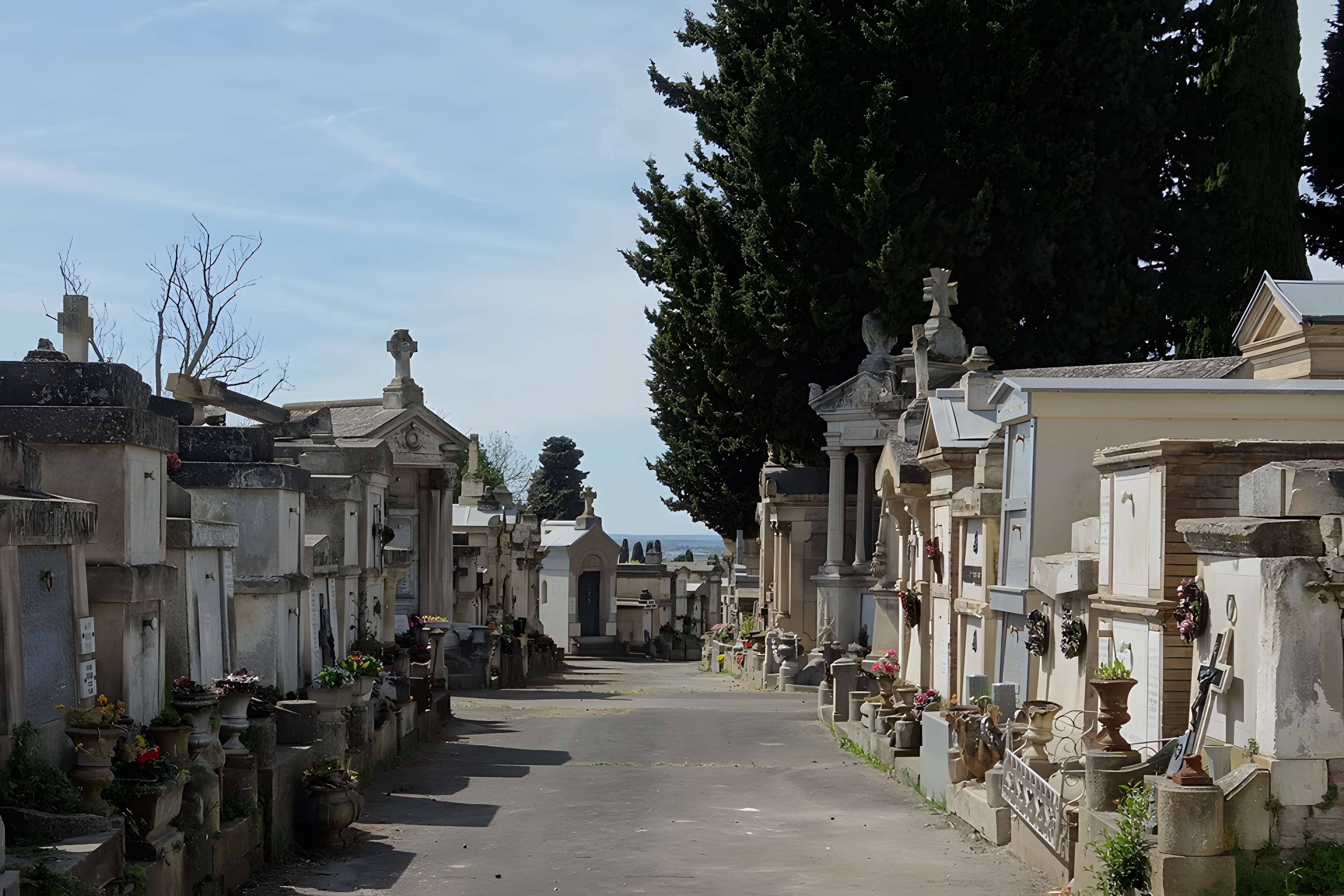 Entrée du cimetière de Terre-Cabade