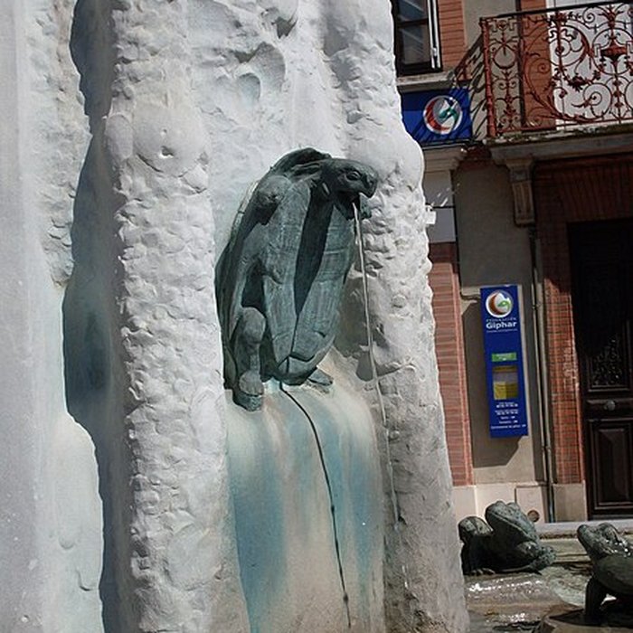 Photo de Fontaine de la Poésie romane