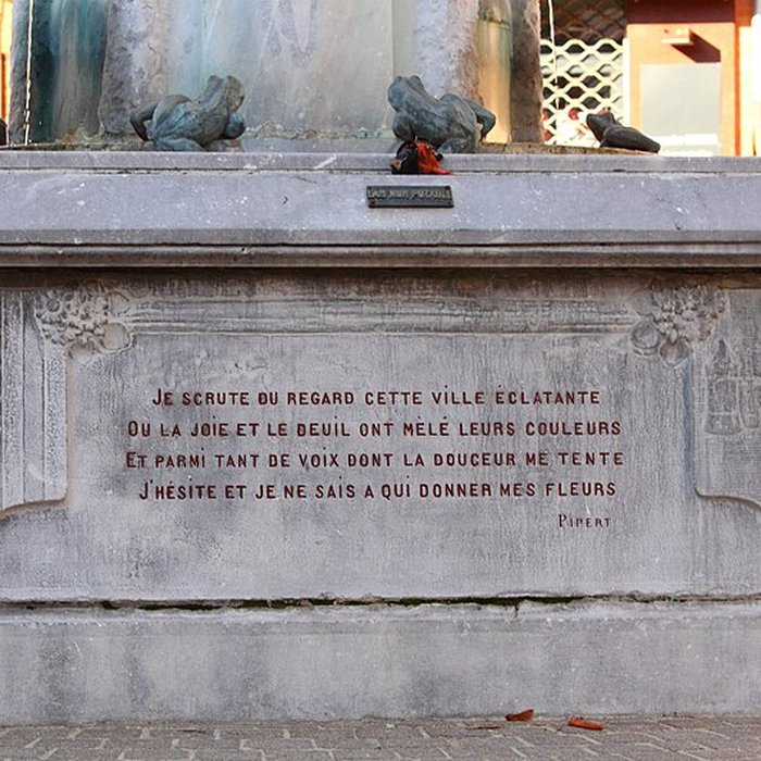 Photo de Fontaine de la Poésie romane